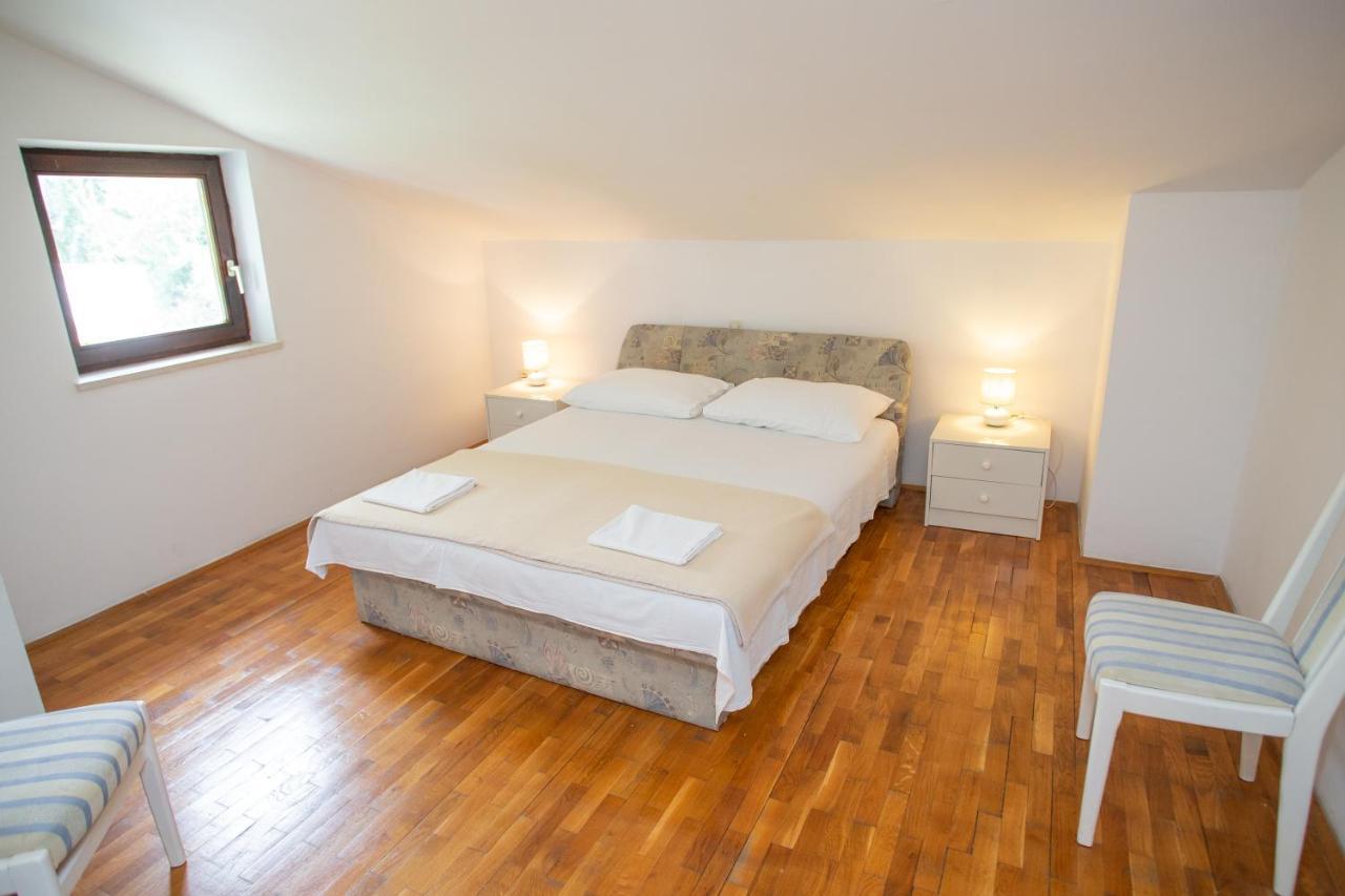 Apartment House Emilija